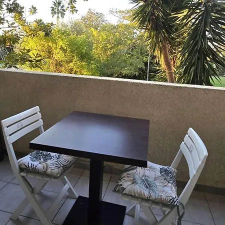 Apartment Saint-florent 2 Pers Avec Piscine
